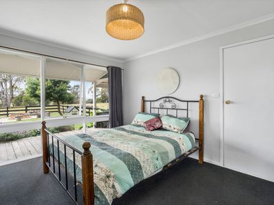 1335 Seymour-Tooborac Road, Hilldene