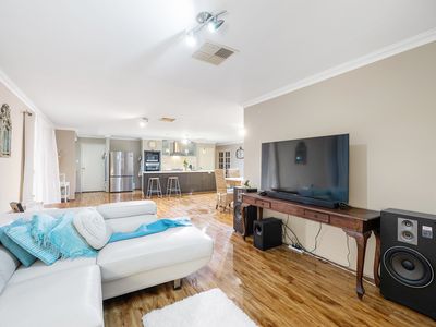 13 Sotheby Drive, Harrisdale