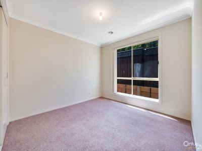 21 Botham Crescent, Pakenham