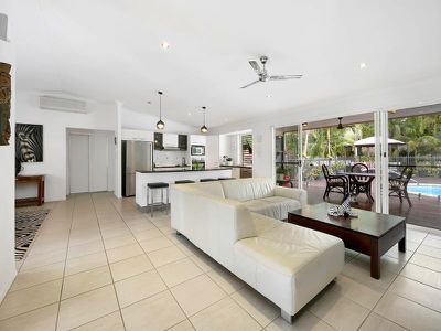 9 Dirum Court, Tewantin