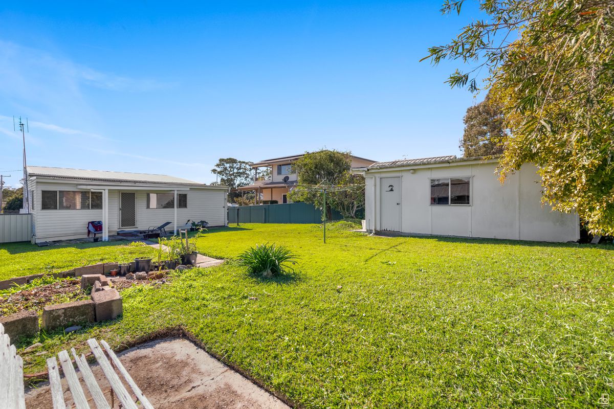 11 First Avenue, Toukley