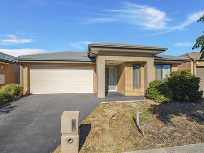 13 Peroomba Drive, Point Cook