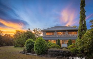 31 Sugarloaf Road, Beaconsfield Upper