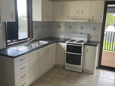 15 Rowley Avenue, Mount Warrigal