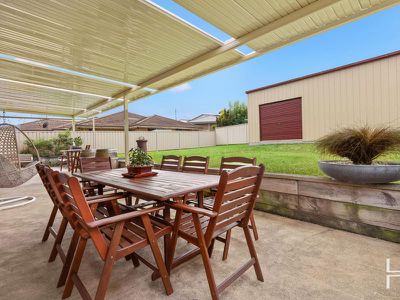 8 Cascade Circuit, Albion Park