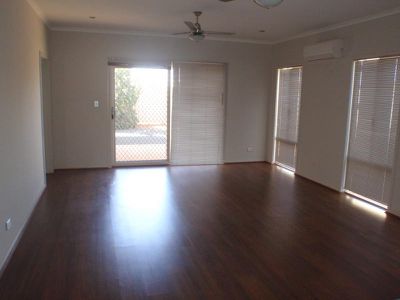 10 Dowitcher Avenue, South Hedland