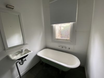 12 Orient Grove, Brunswick