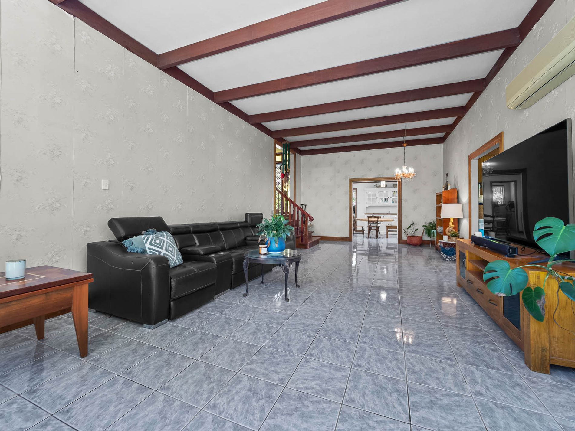 27-31 Hillcrest Road, Sheldon