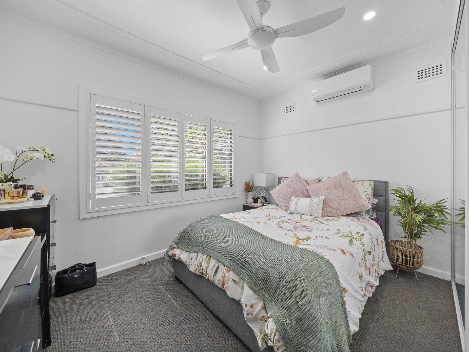 65 Renown Avenue, Wiley Park