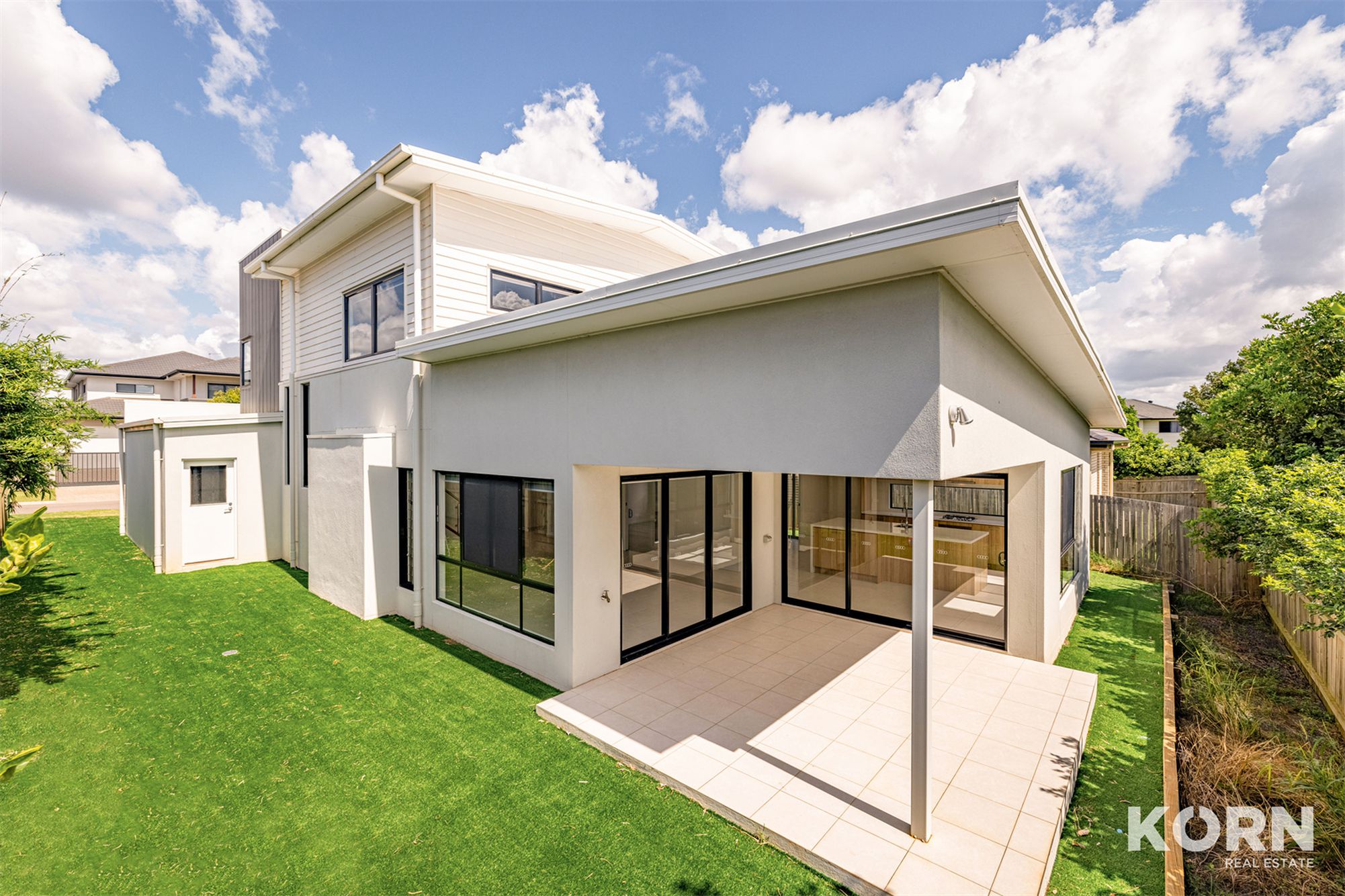 8 Bottlebrush Street, Rochedale