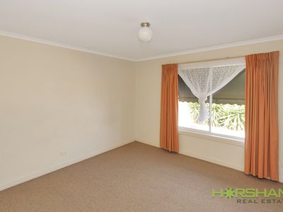 1 / 28 Citrus Avenue, Horsham