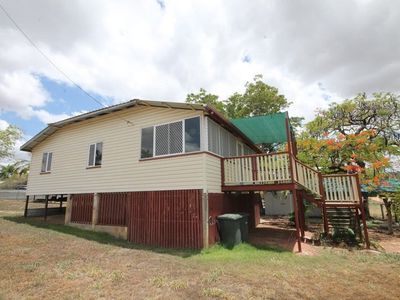 55 SADDS LANE, Queenton