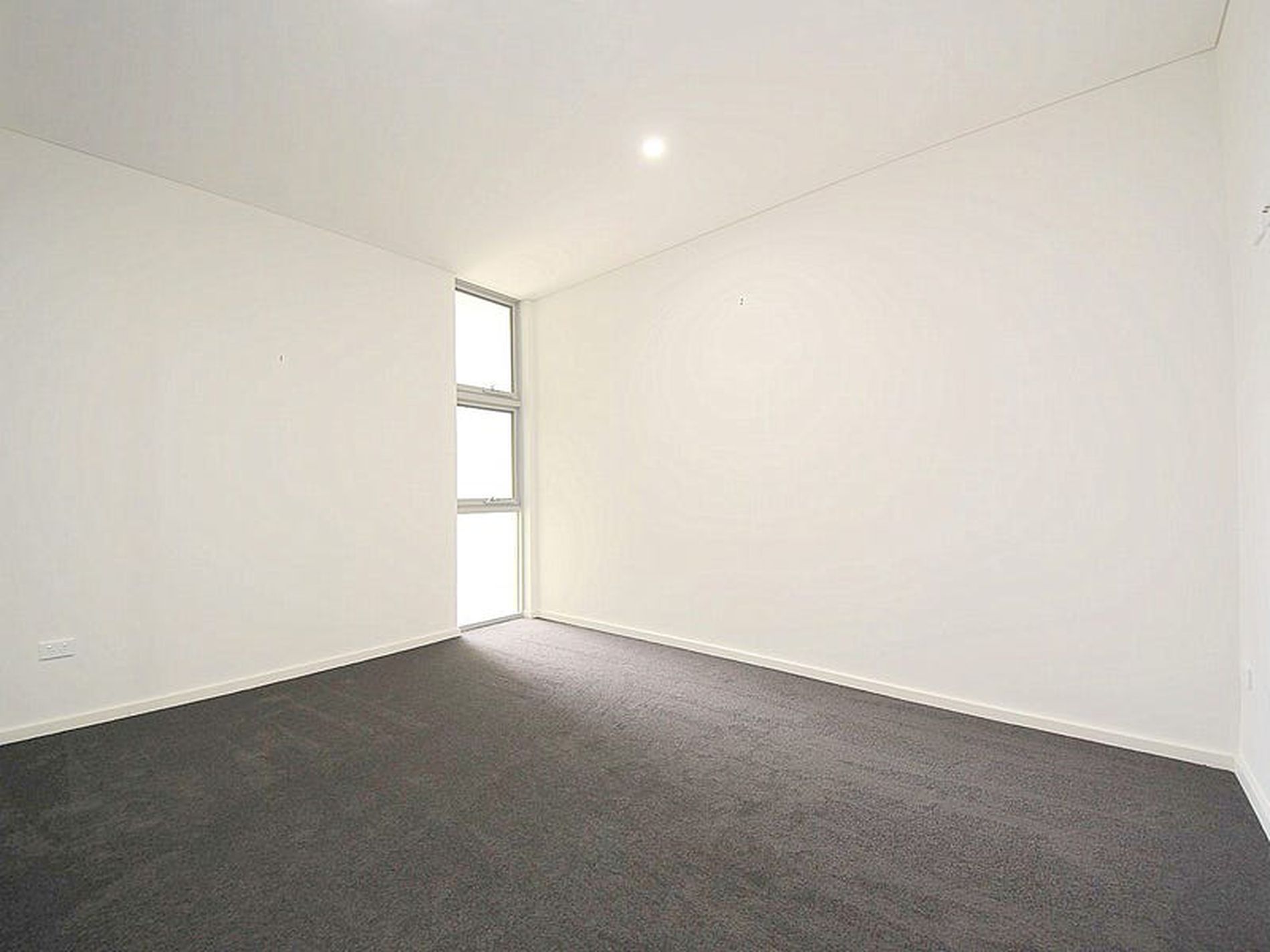 111 / 203 Birdwood Road, Georges Hall