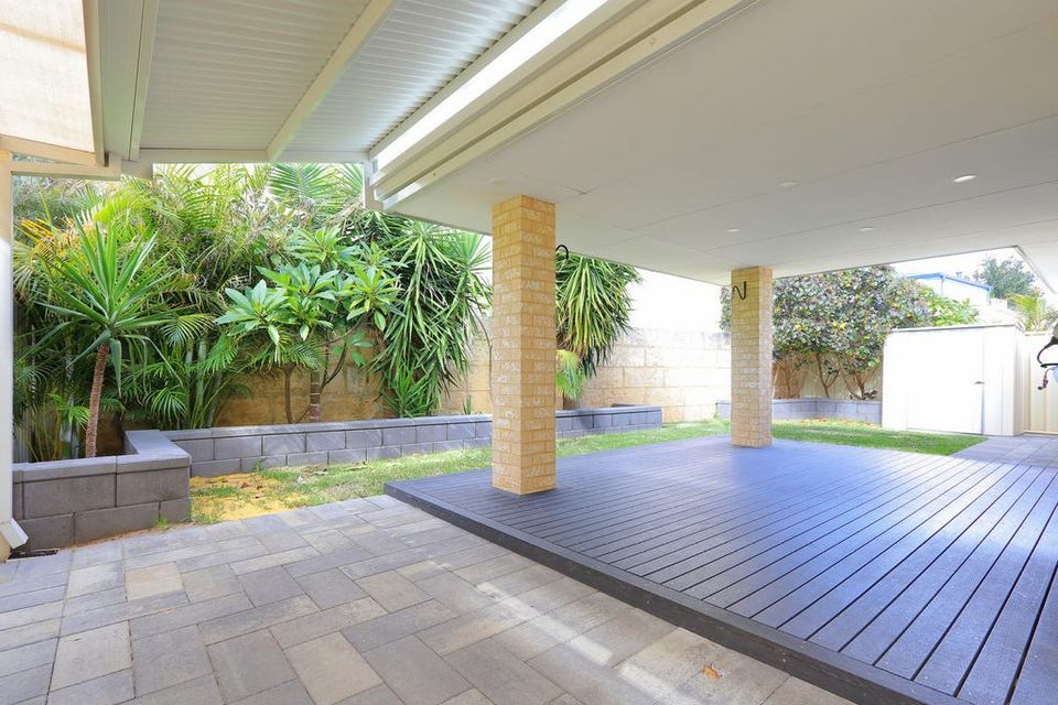15 Yindana Blvd, Lakelands