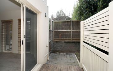 1/14 McNabb Street, Berwick