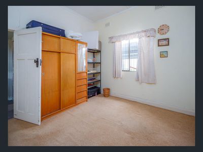 36 Dudley Street, Midland