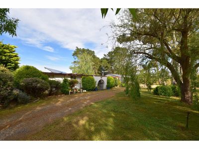 1869 Torrens Valley Road, Mount Pleasant