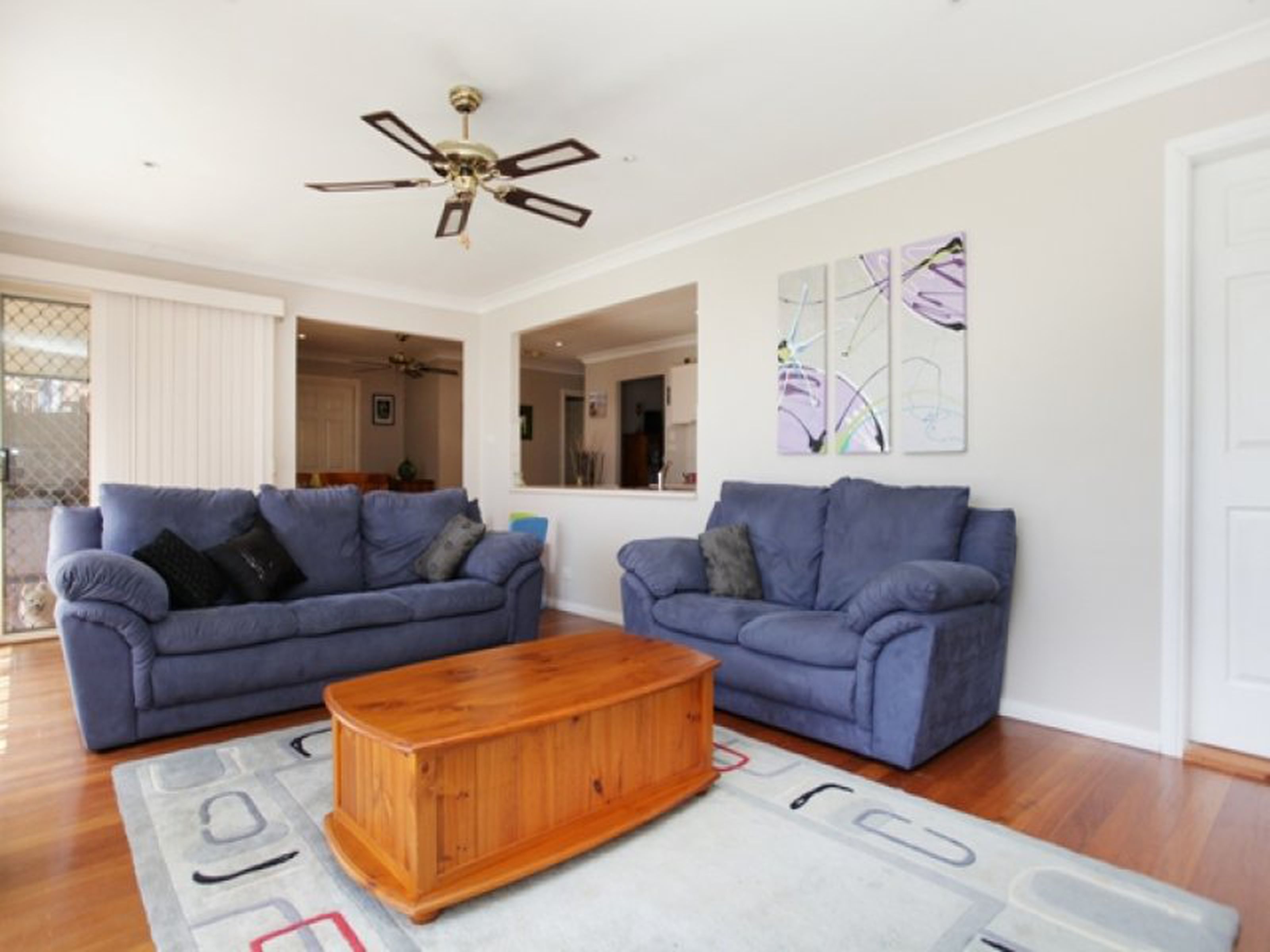 3 Karabi Close, GLENMORE PARK