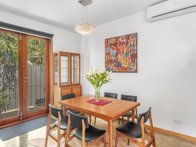 1A Nancy Court, Williamstown