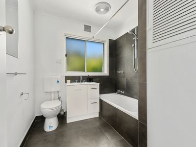 2 / 10 Rose Lane, South Launceston