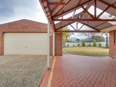 5 KYLE COURT , Wodonga