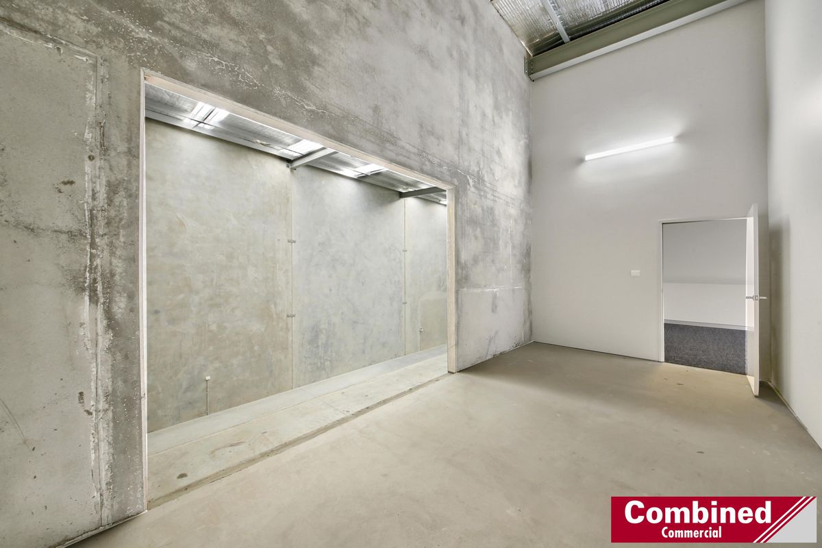 2 & 3 / 22 Sedgwick Street, Smeaton Grange
