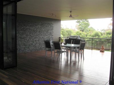 18 Agnew Street, Atherton