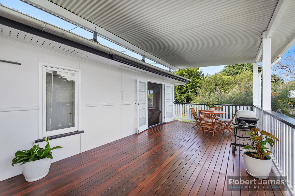 37 Moorindil Street, Tewantin