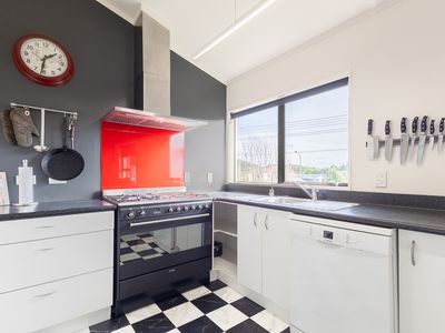 107 Ruapehu Street, Paraparaumu