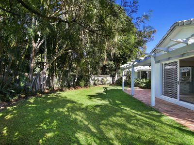 33 Seacove Court, Noosa Waters