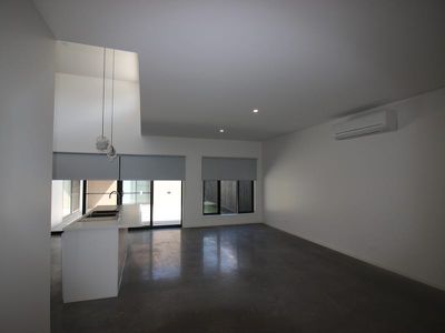 2 / 26 Settlement Road, Belmont