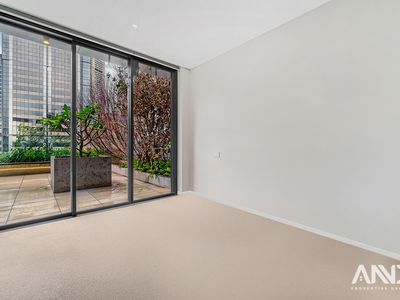 1305 / 161 Clarence Street, Sydney