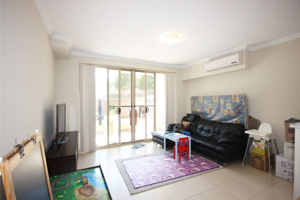 2 / 20-26 Marlborough Road, Homebush West
