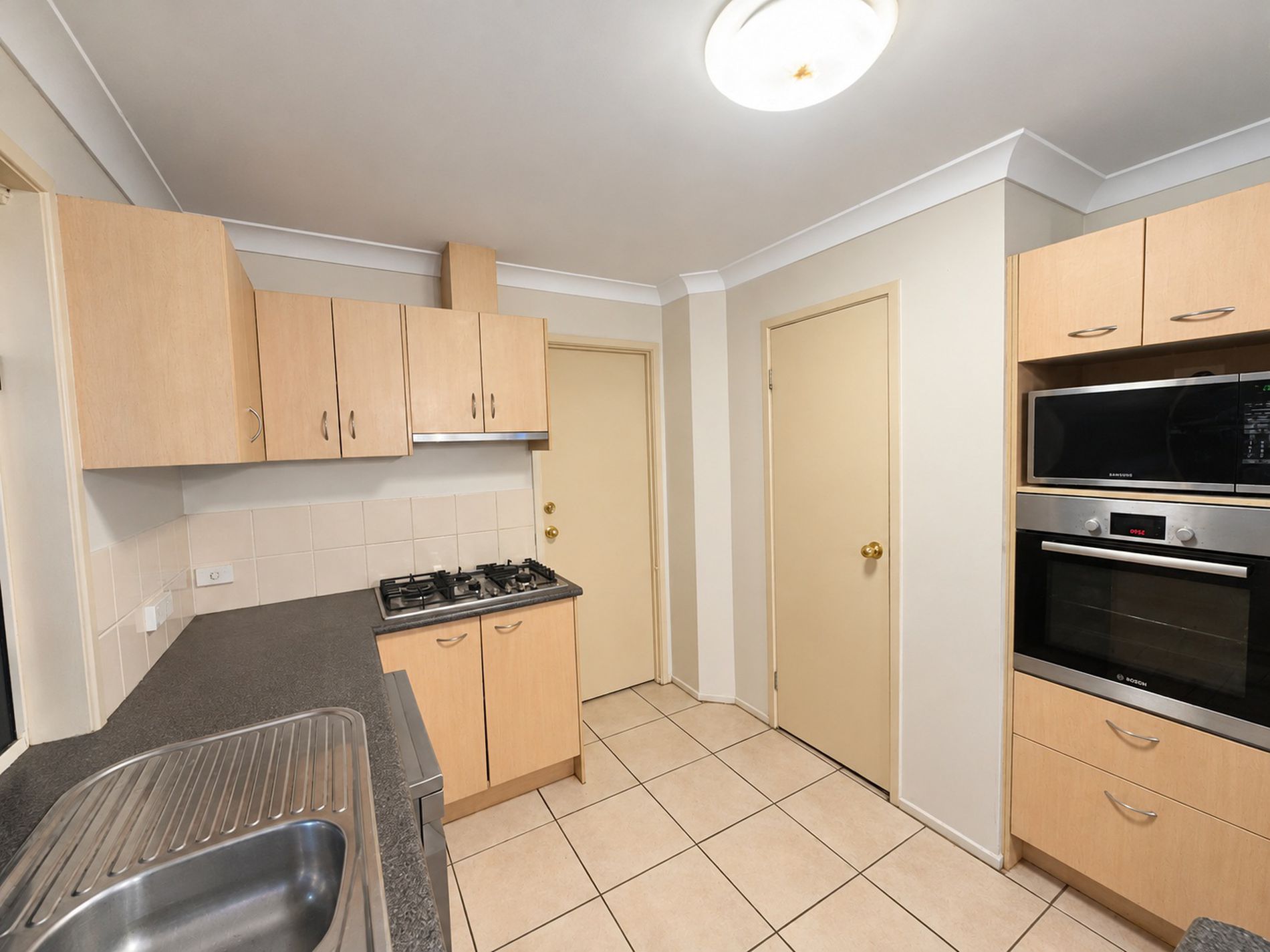 16 Malar Crescent, Booie