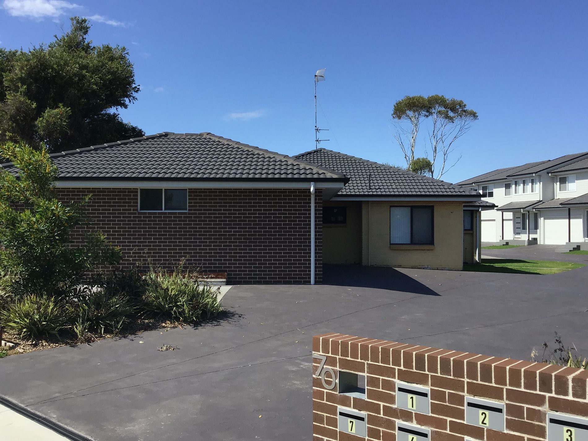 4 / 70 Jason Avenue, Barrack Heights