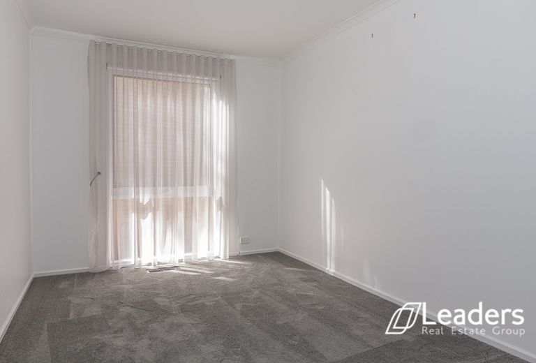 2 / 389 High Street Road, Mount Waverley