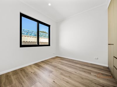 12 Brolga Promenade, Willetton