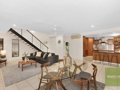 8 Regatta Crescent, Douglas