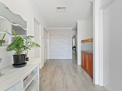 10 Greenock Rd, Baldivis