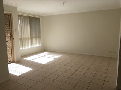 2 / 25 Edward Avenue, Kings Point