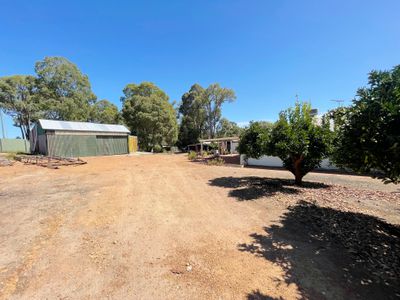 220 Stephenson Street, Sawyers Valley