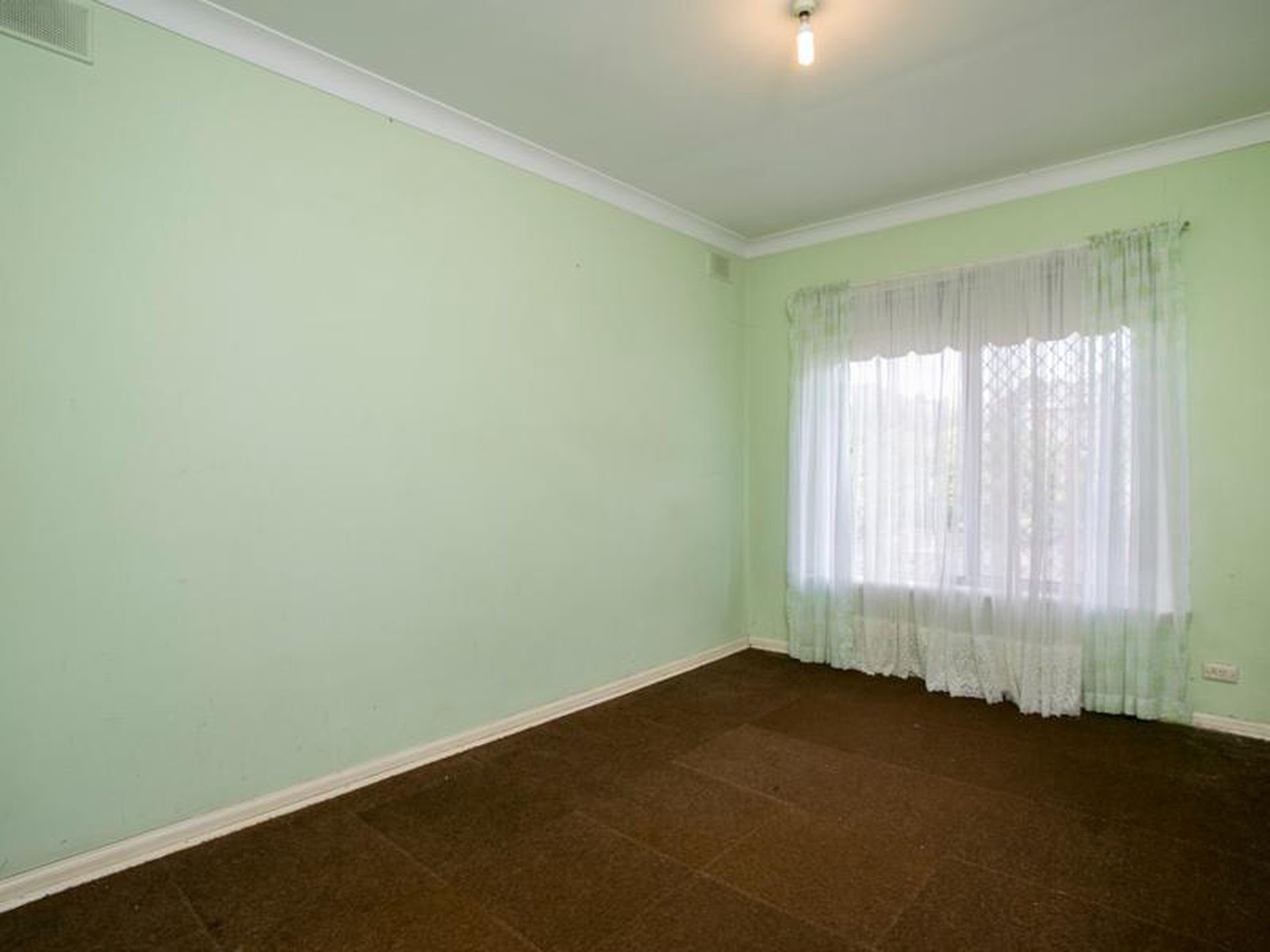 7 Graham Ave, Hackham