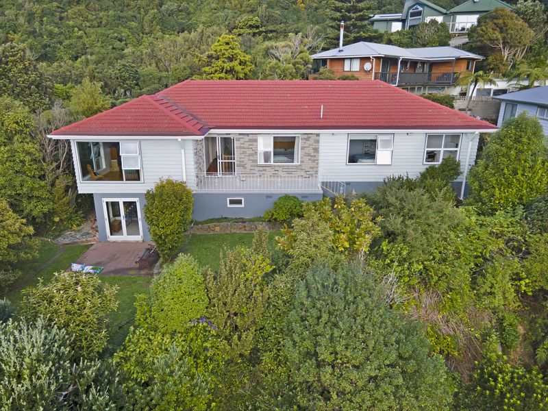 13 Wilmshurst Place, Tawa