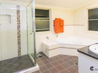 3 Benjamin Place, Dundowran