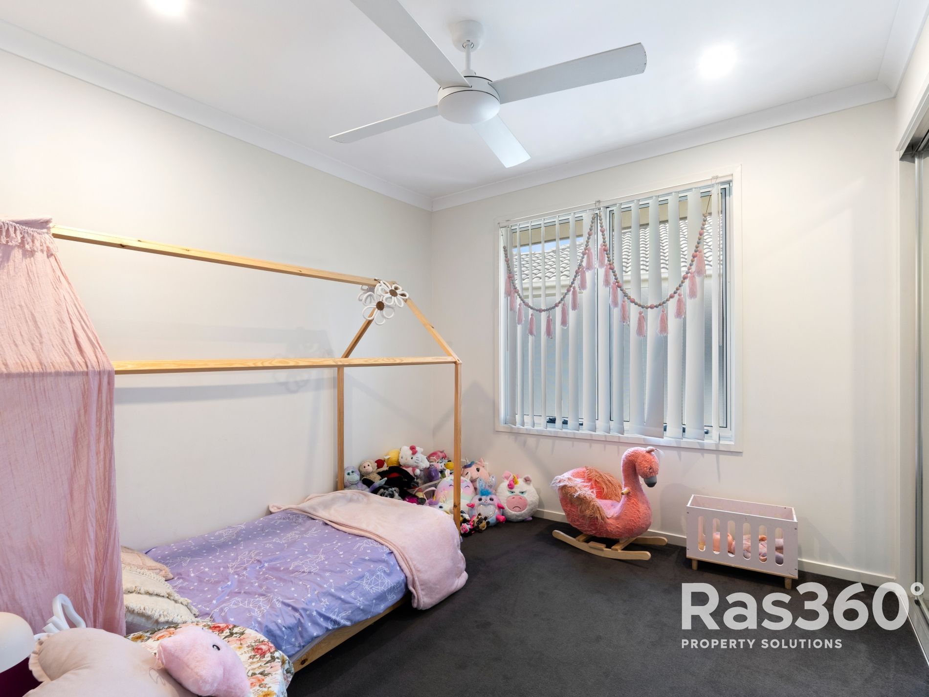 53 / 370 Gainsborough Drive, Pimpama
