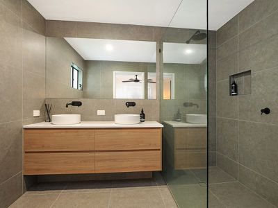 48 Mulgani Street, Warana