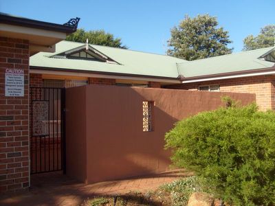 2 / 1 James Street, Dubbo