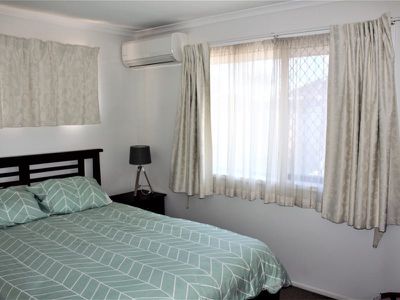 8 Zeeman Street, Rochedale South
