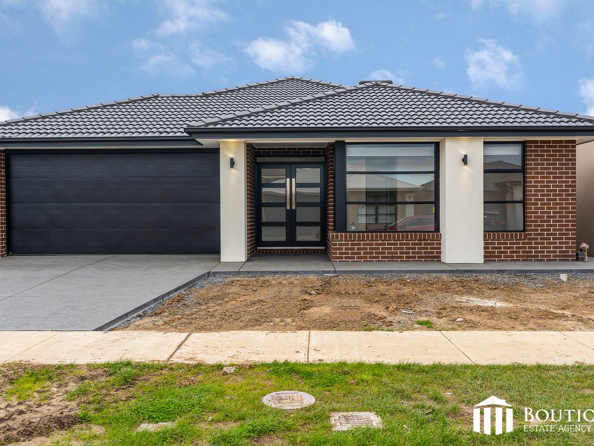 41 Khan Boulevard, Clyde North