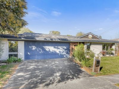 45 Blaxland Avenue, Frankston South